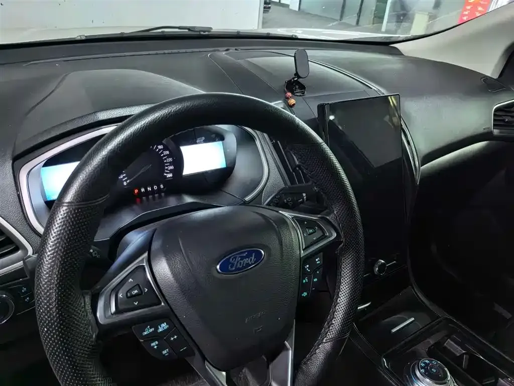 Ford Edge 2021 из CN, фото 8