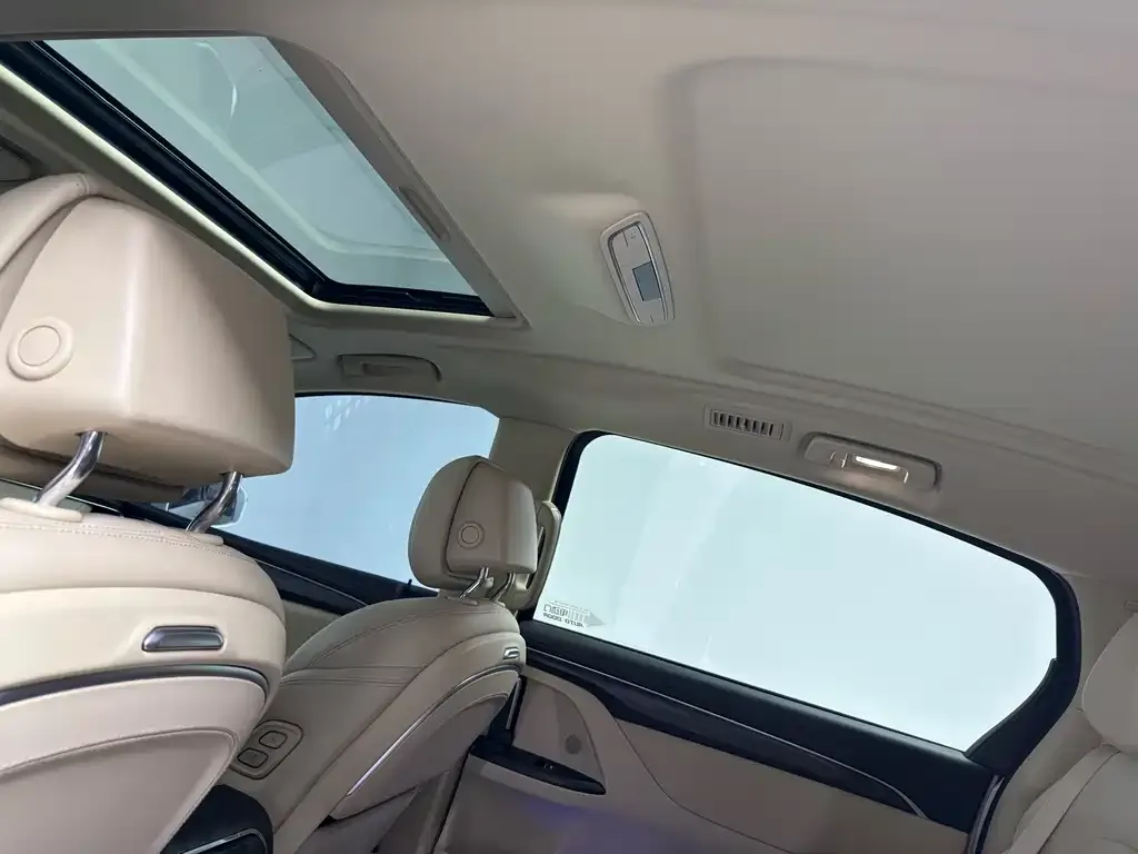Buick GL8 2024 из CN, фото 7