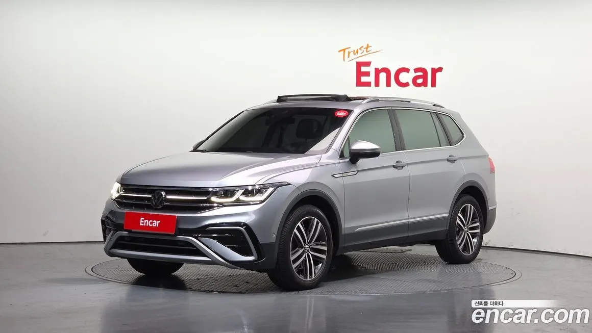 Volkswagen Tiguan — фото 1