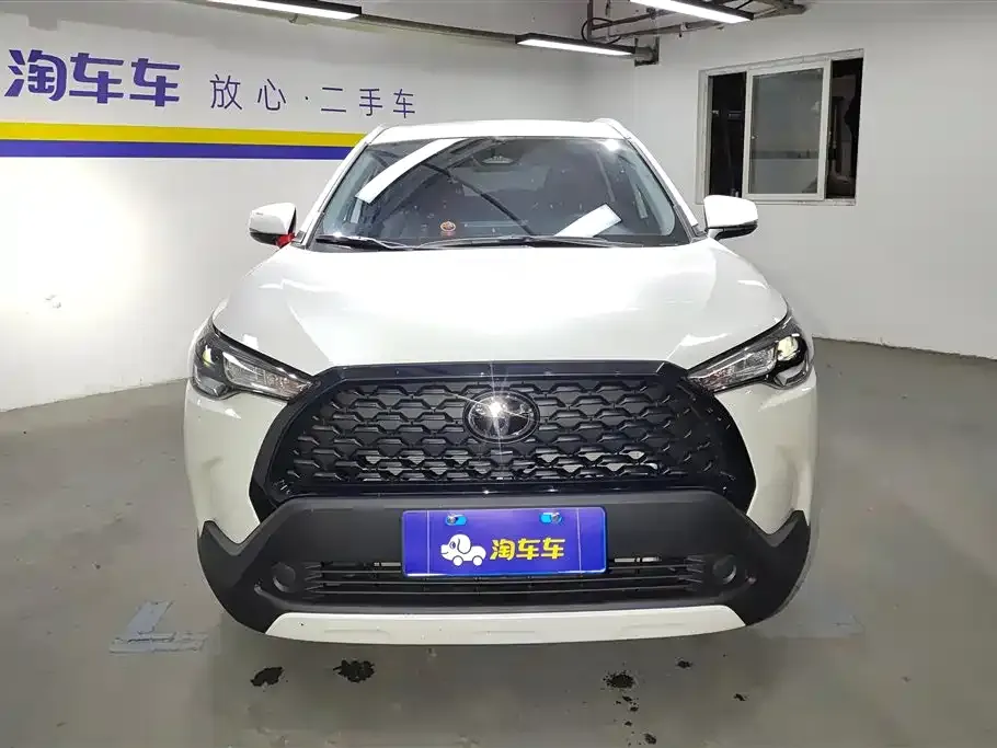 Toyota Corolla Cross 2024 из CN, фото 2