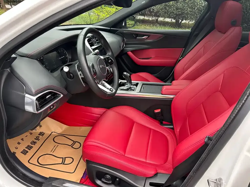 Jaguar XEL 2021 из CN, фото 4