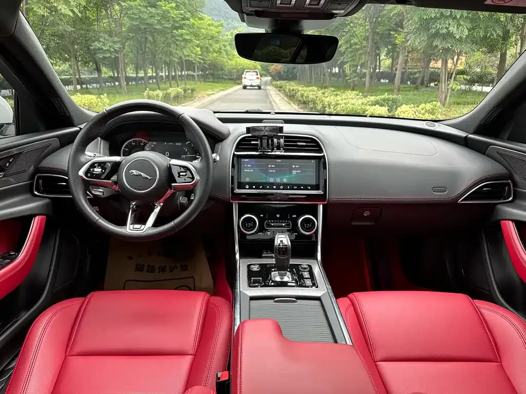 Jaguar XEL 2021 из CN, фото 8