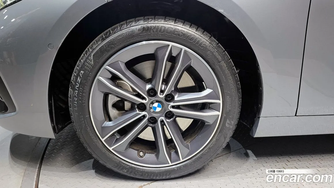 BMW 1-Series 2023 из KR, фото 5