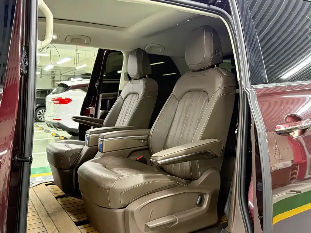 Volkswagen Viloran 2021 из CN, фото 8
