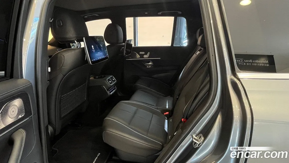 Mercedes-Benz GLS-Class — фото 10