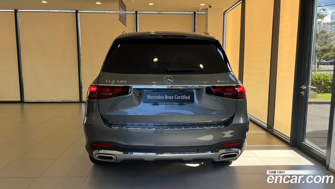 Mercedes-Benz GLS-Class — фото 4