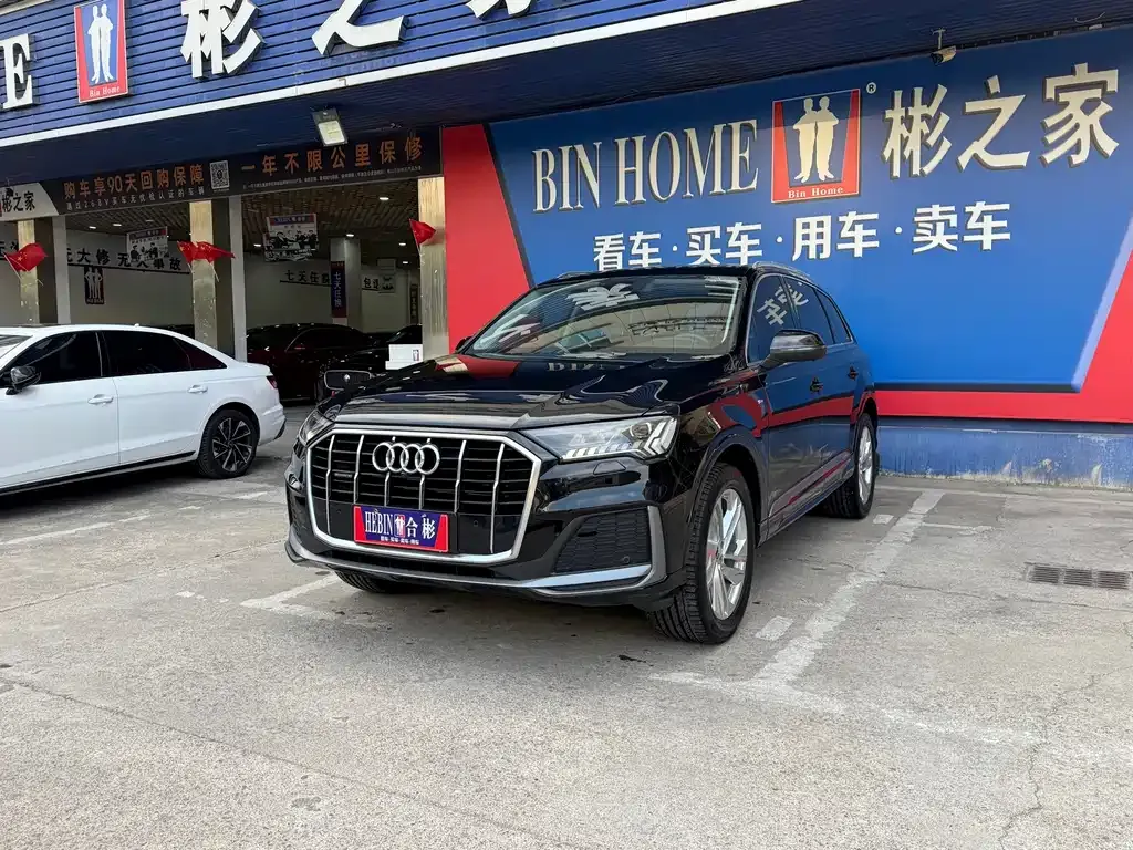 Audi Q7 2021 из CN, фото 4