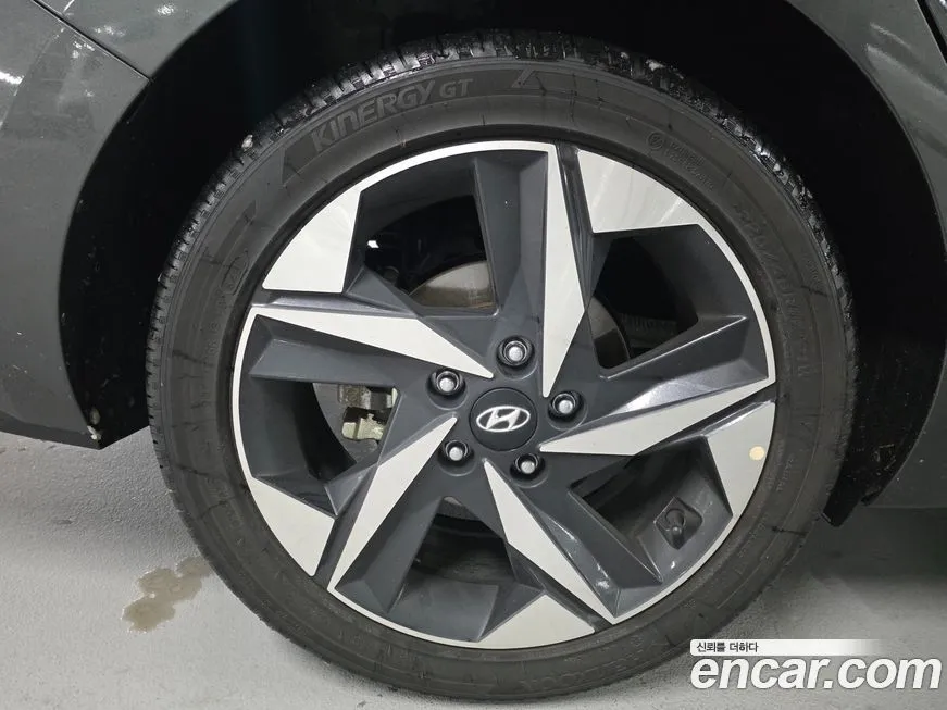 Hyundai AVANTE — фото 5