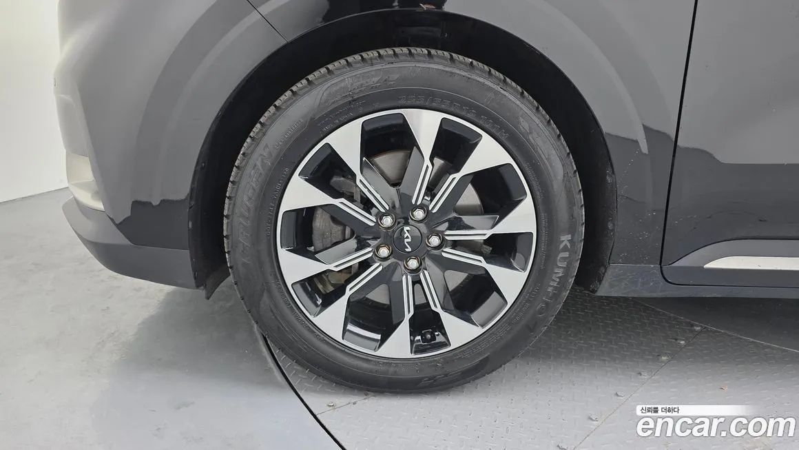 Kia Carnival 2023 из KR, фото 5