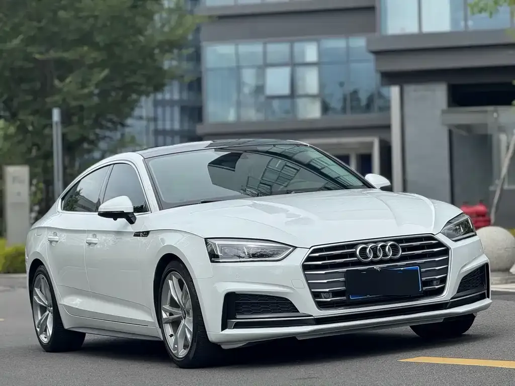 Audi A5 (Import) 2021 из CN, фото 3