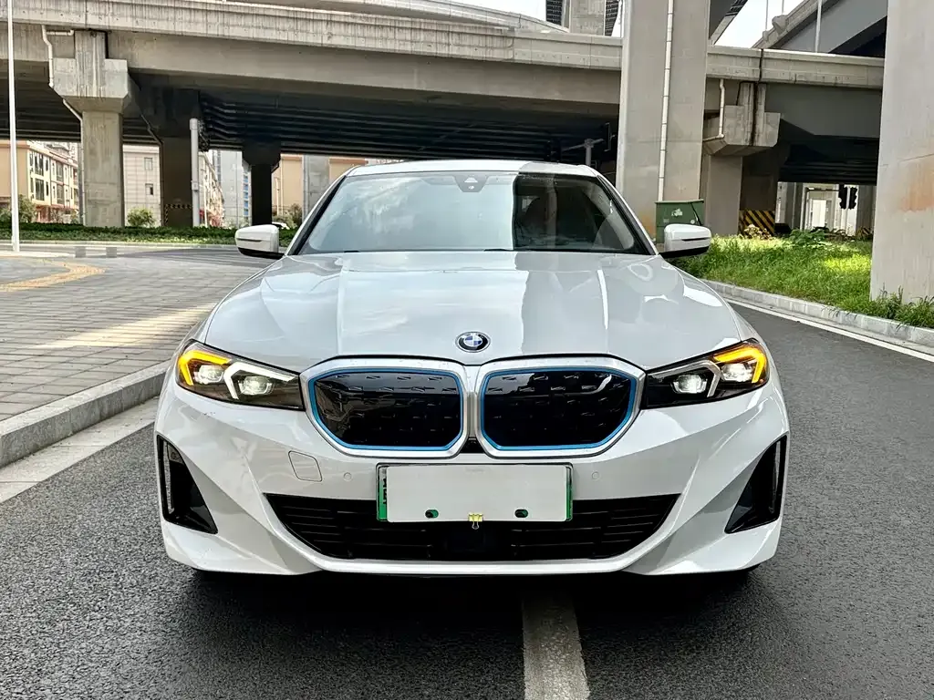 BMW i3 — фото 2