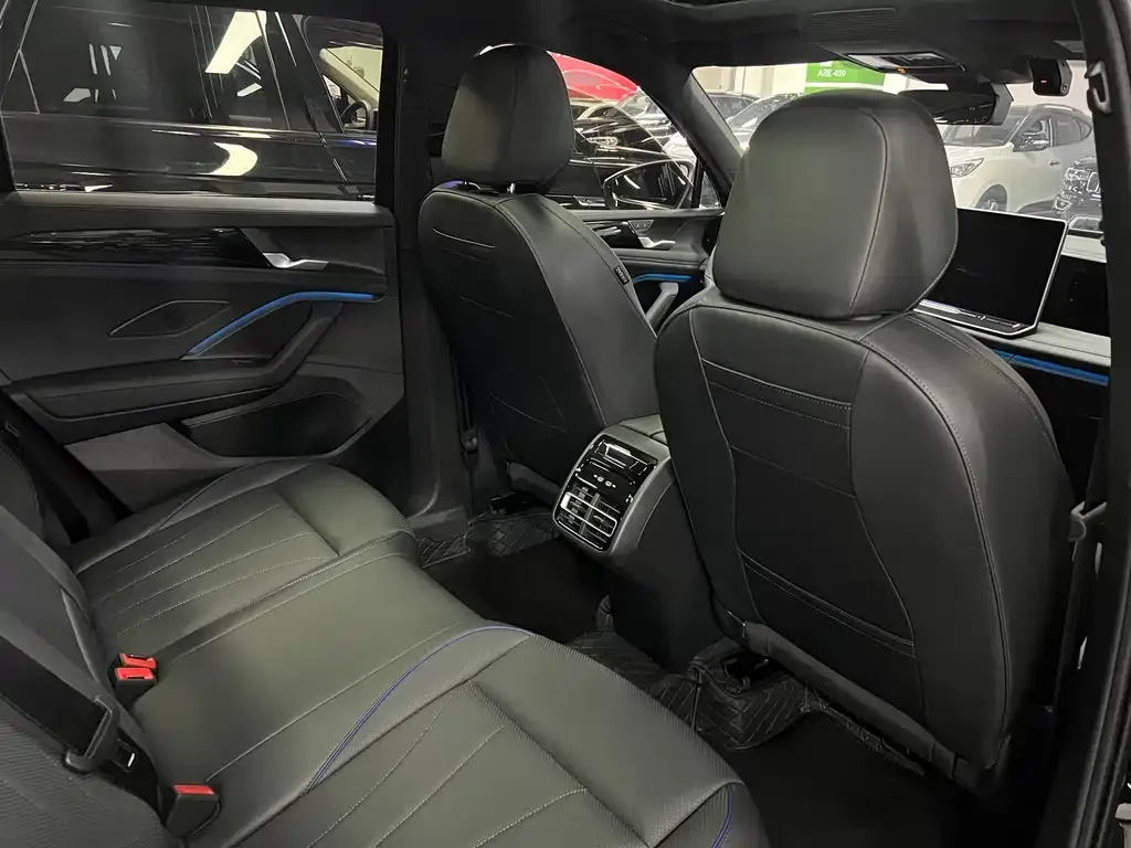 Volkswagen Tiguan L 2025 из CN, фото 5