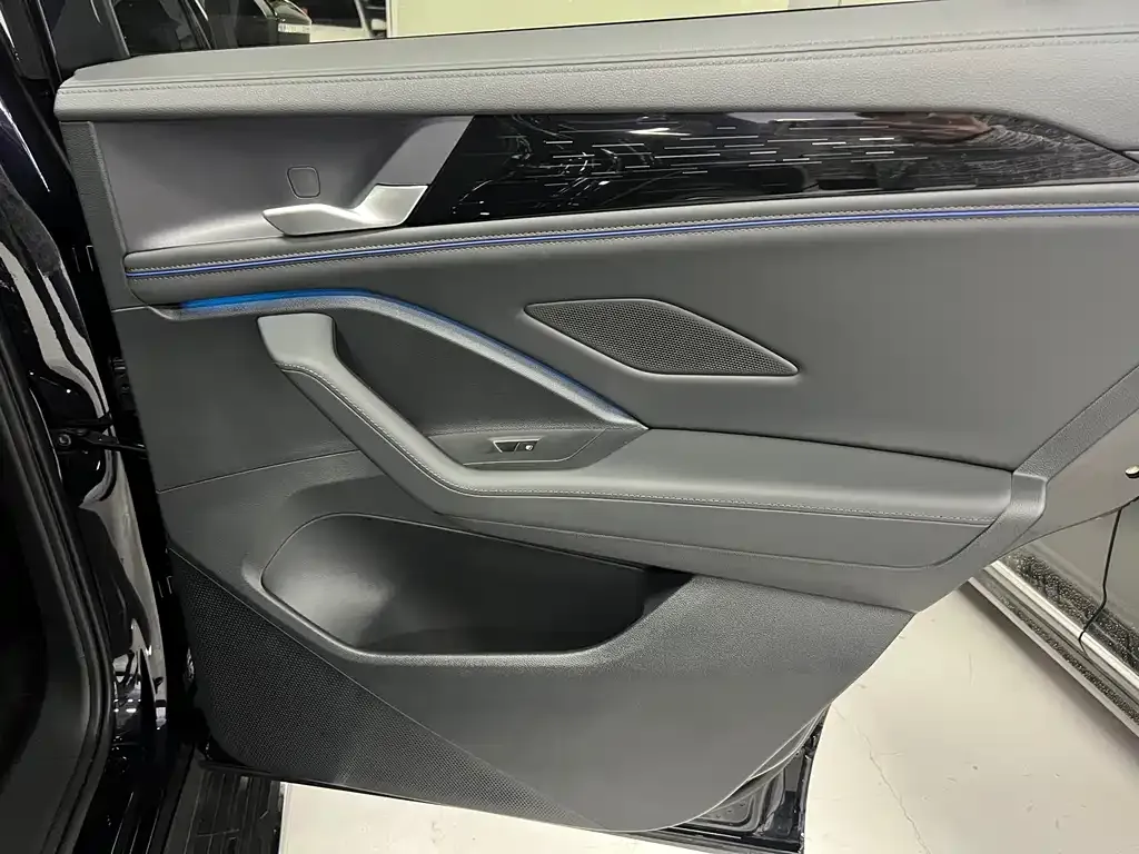 Volkswagen Tiguan L 2025 из CN, фото 7