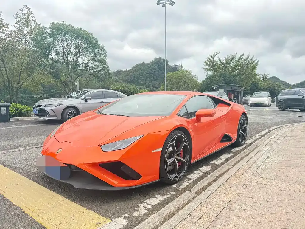 Lamborghini Huracan 2022 из CN, фото 3