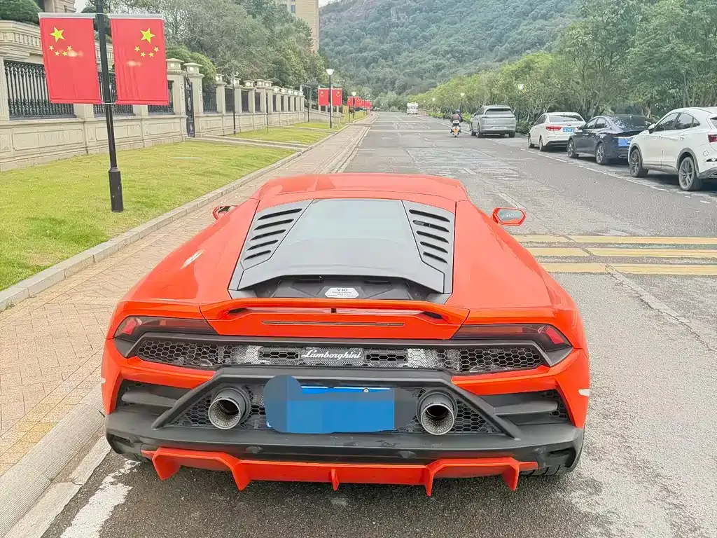 Lamborghini Huracan 2022 из CN, фото 5