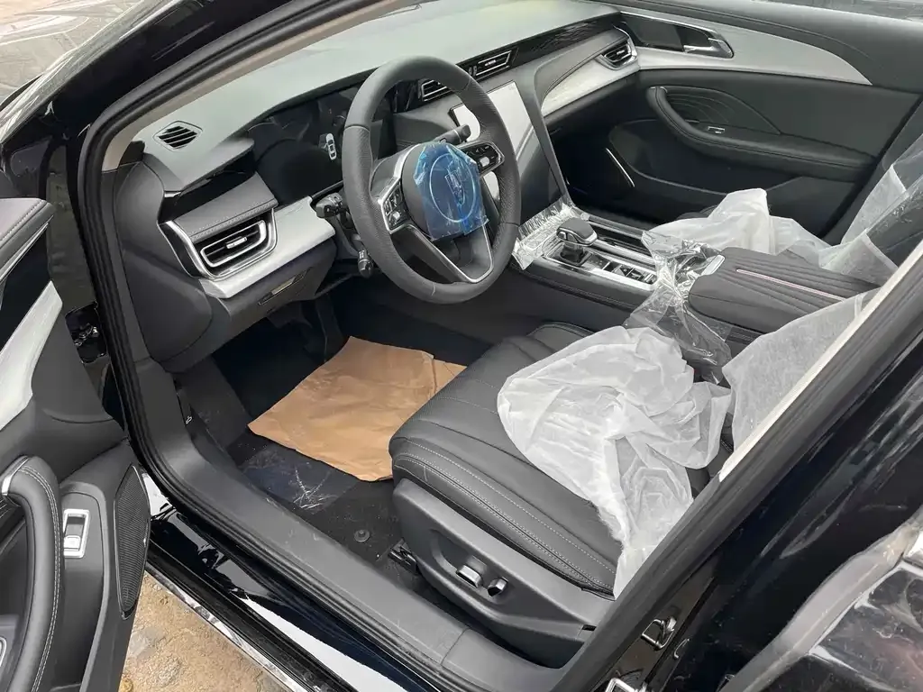 Hongqi H5 2025 из CN, фото 5