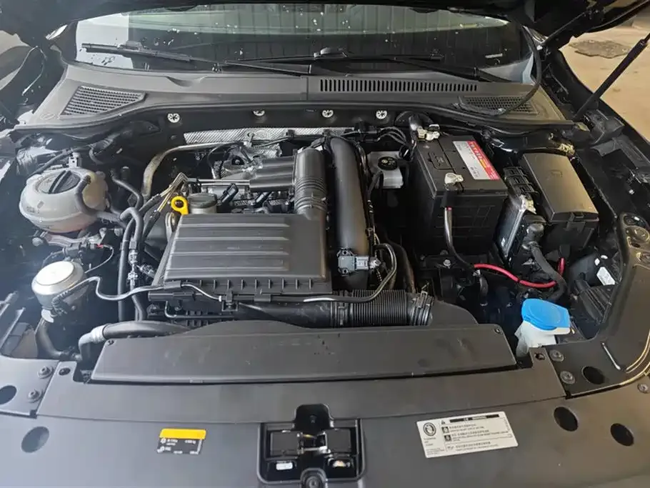 Volkswagen Passat — фото 10