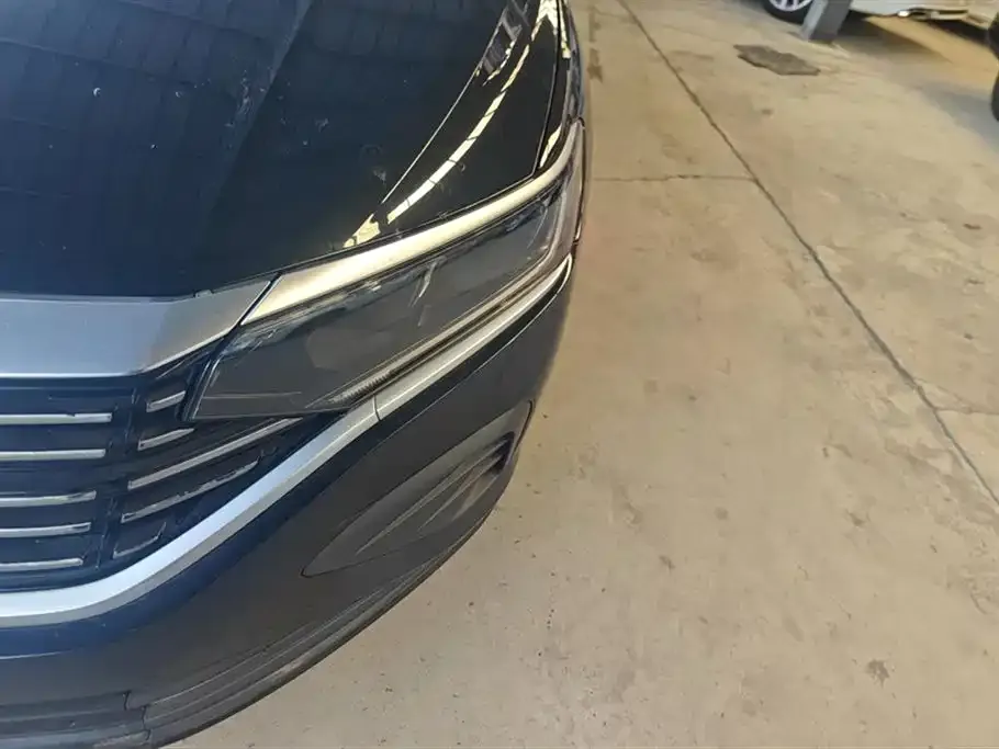 Volkswagen Passat — фото 5