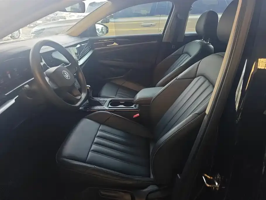 Volkswagen Passat — фото 9