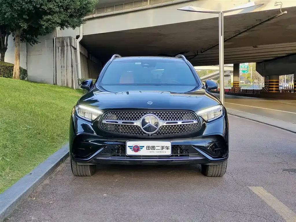 Mercedes-Benz GLC 2023 из CN, фото 2