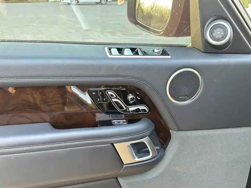 Land Rover Range Rover 2021 из CN, фото 6