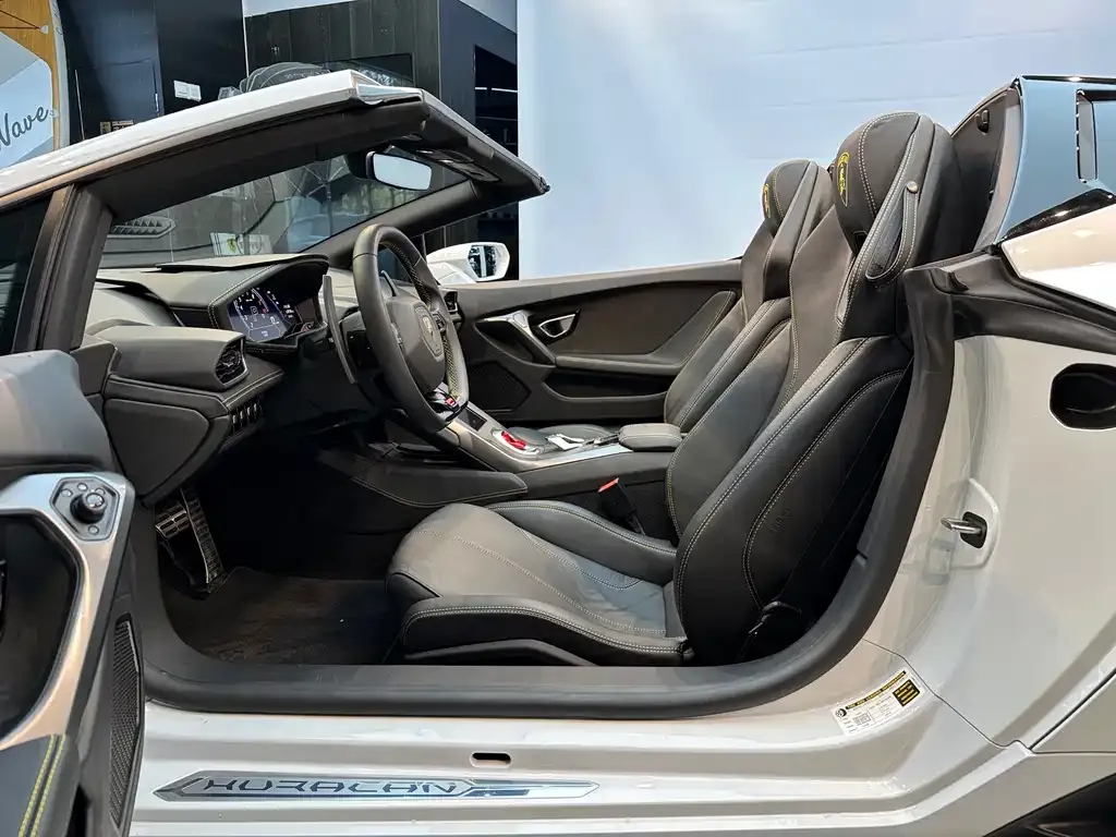 Lamborghini Huracan 2022 из CN, фото 10