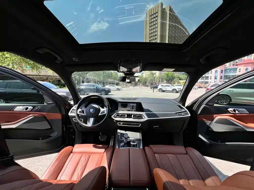 BMW X7 2022 из CN, фото 9