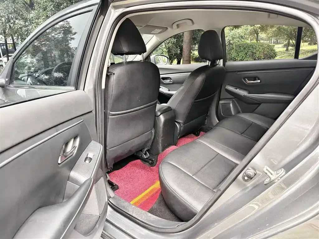 Nissan Sylphy 2022 из CN, фото 10