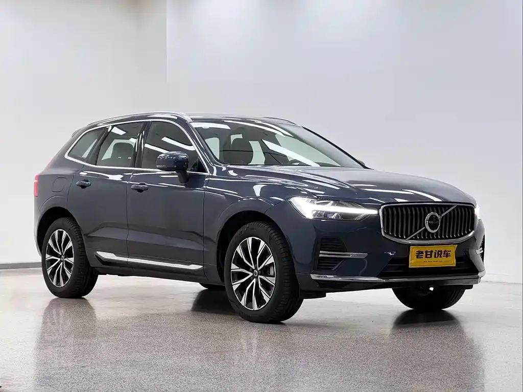 Volvo XC60 2024 из CN, фото 3