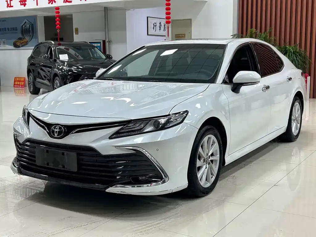 Toyota Camry 2021 из CN, фото 1
