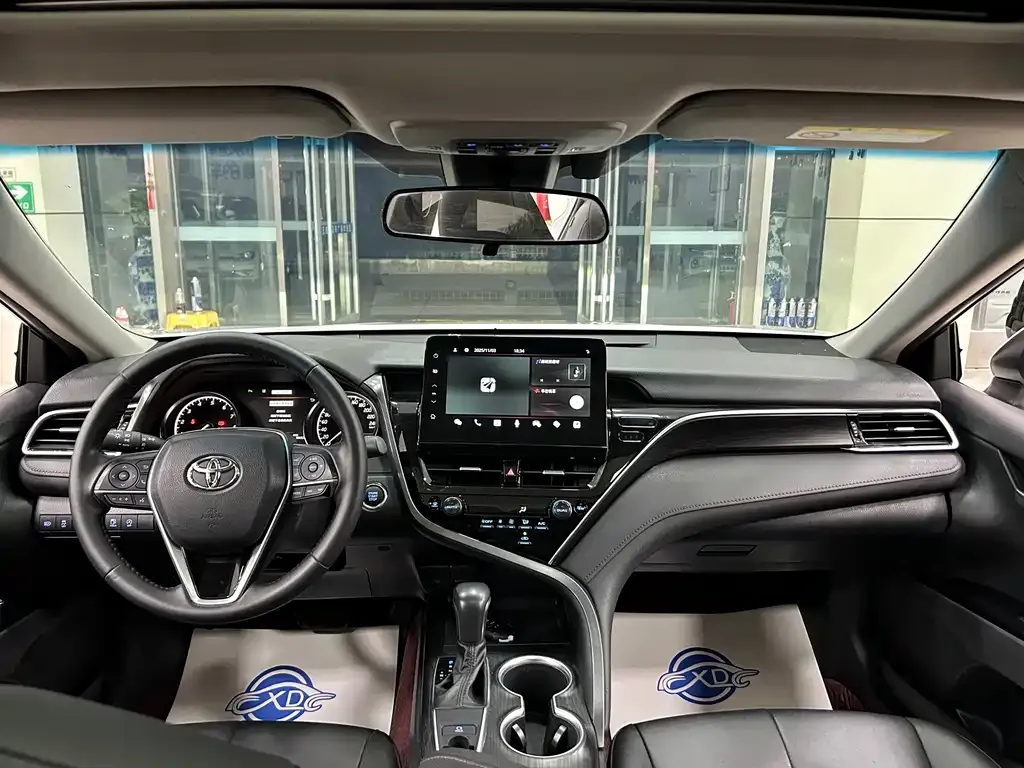 Toyota Camry 2021 из CN, фото 3