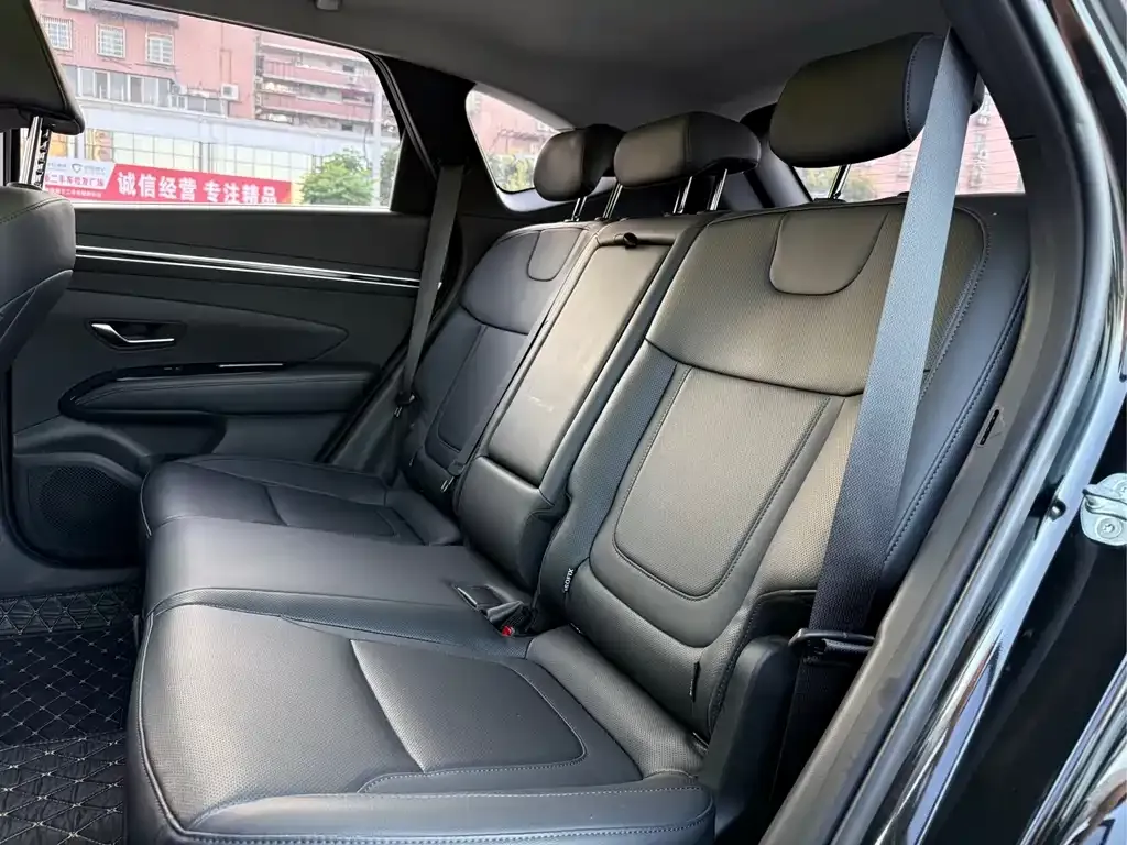 Hyundai Tucson 2021 из CN, фото 10