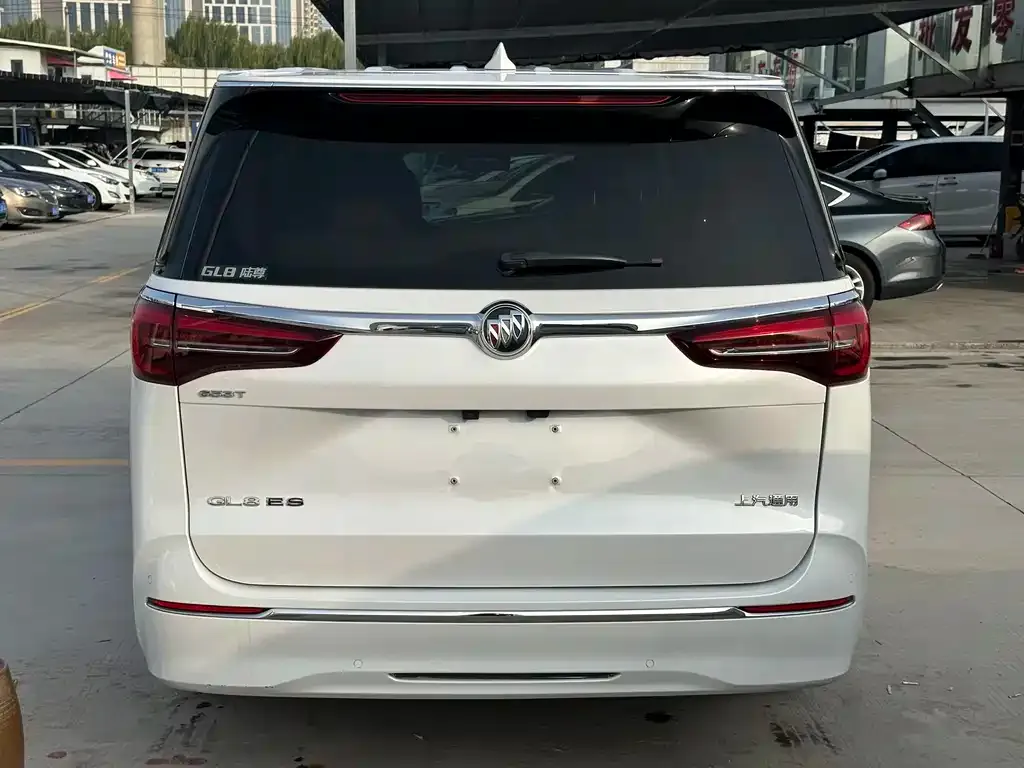 Buick GL8 2021 из CN, фото 3