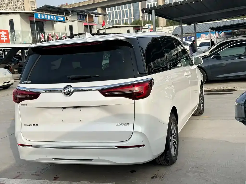 Buick GL8 2021 из CN, фото 4