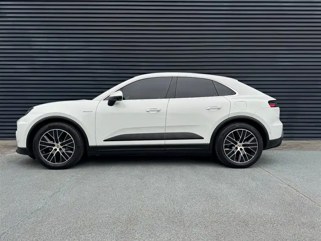 Porsche Macan EV 2025 из CN, фото 2