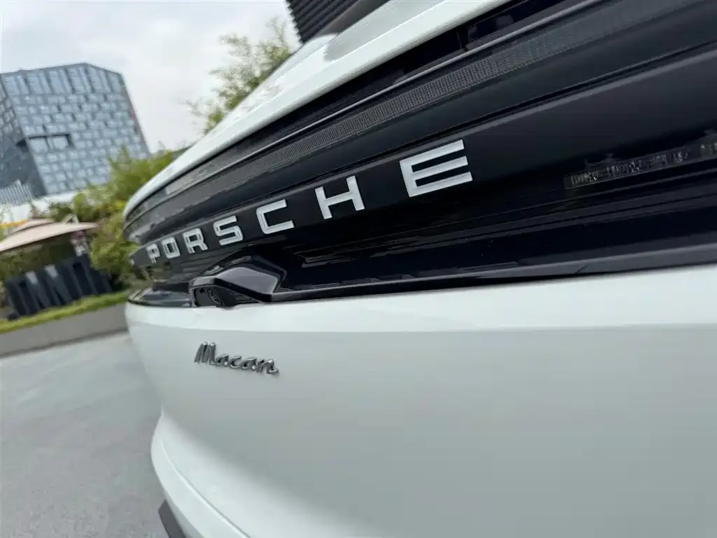 Porsche Macan EV 2025 из CN, фото 6