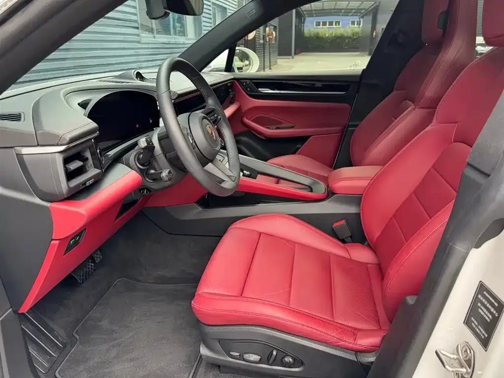 Porsche Macan EV 2025 из CN, фото 8