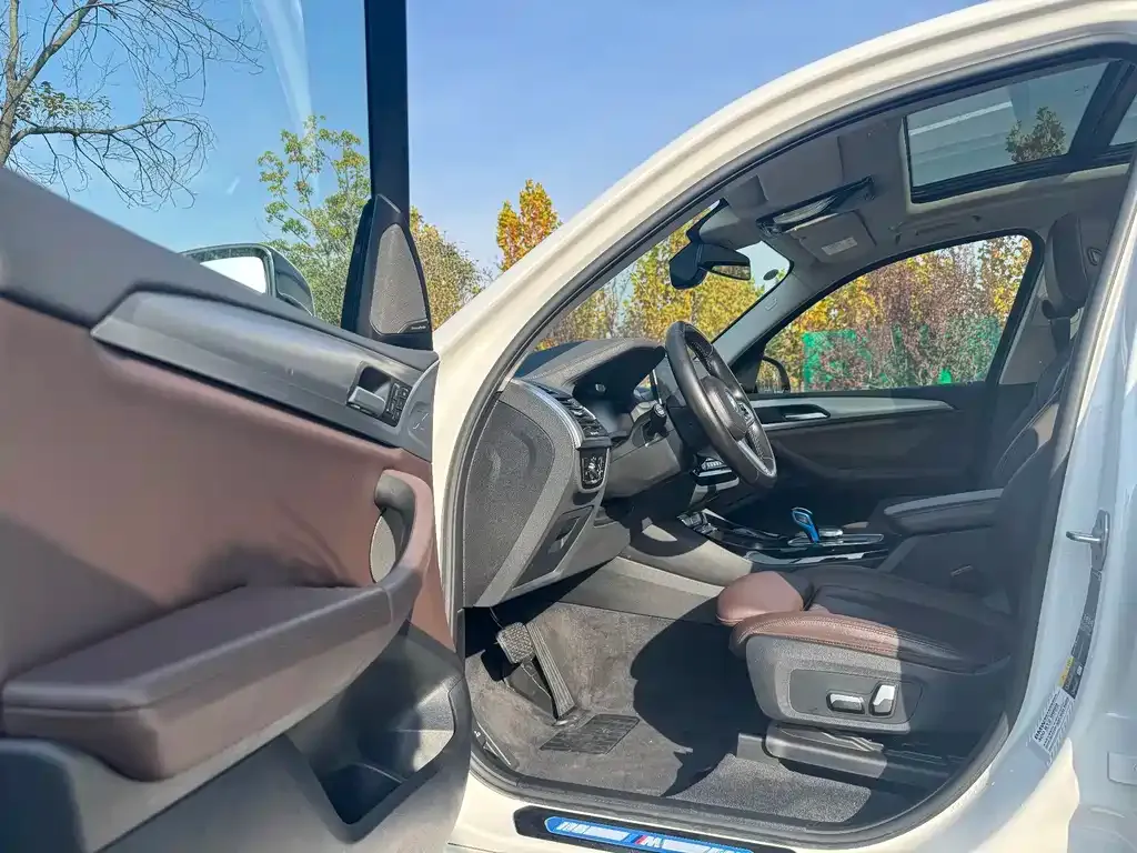 BMW iX3 2021 из CN, фото 8