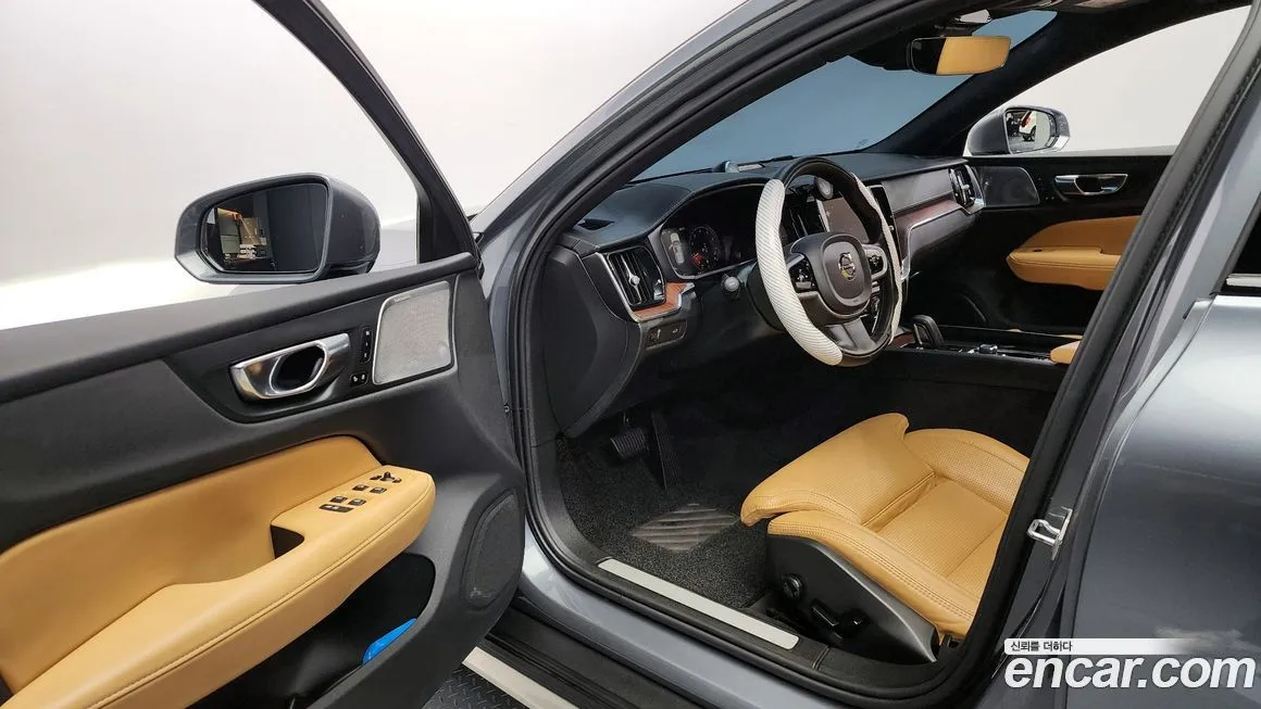 Volvo V60 2021 из KR, фото 10