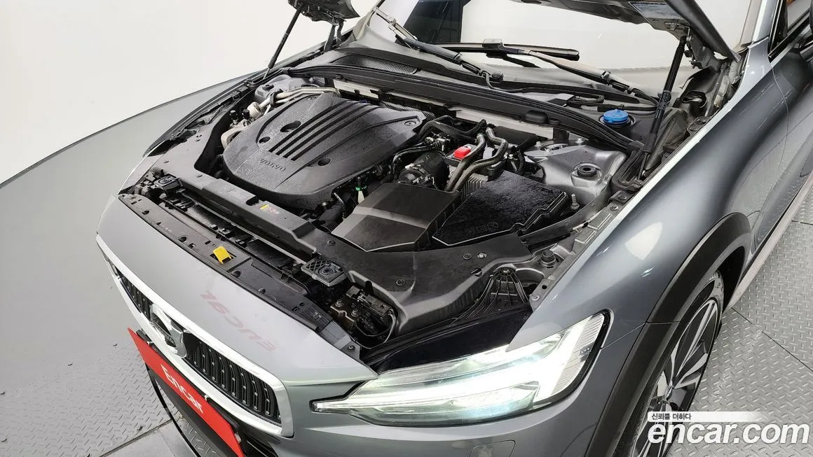 Volvo V60 2021 из KR, фото 6