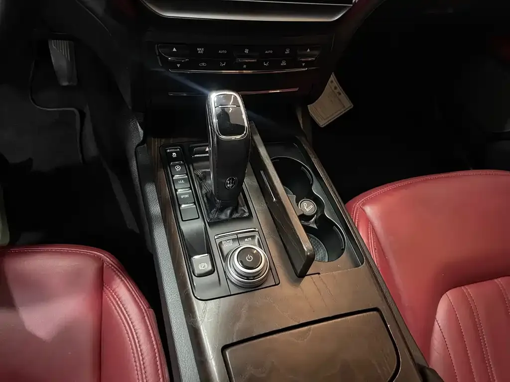 Maserati Ghibli 2021 из CN, фото 9