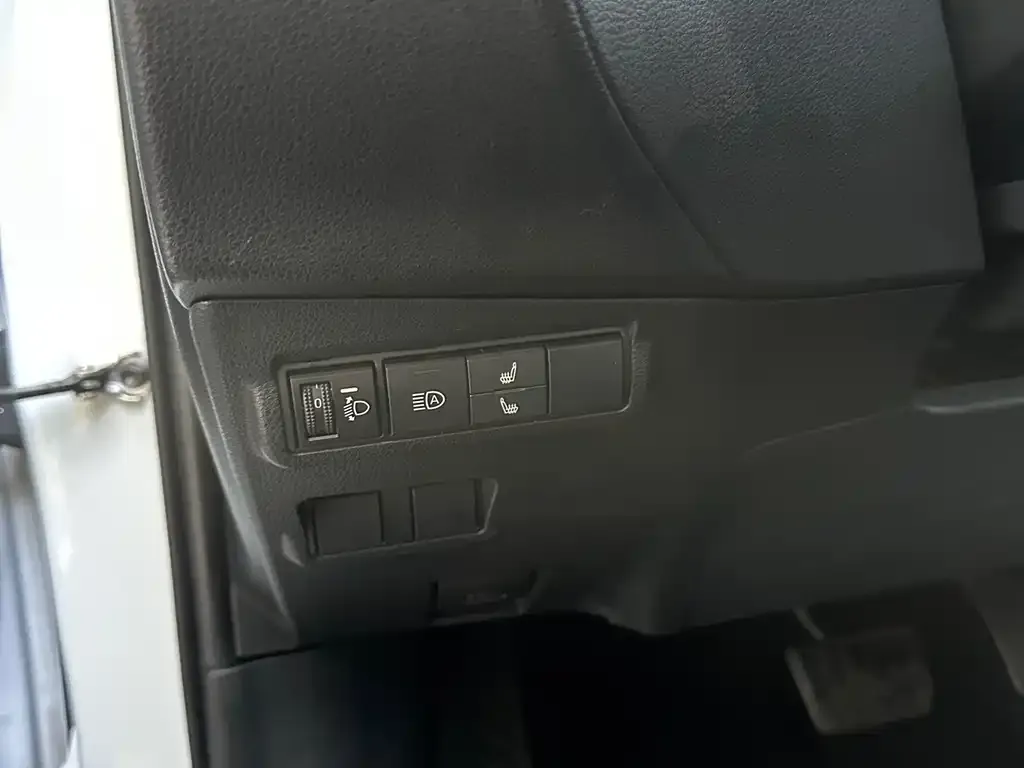 Toyota Frontlander 2022 из CN, фото 6