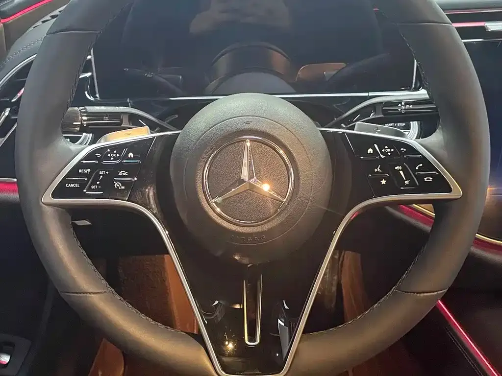 Mercedes-Benz E-Class 2024 из CN, фото 8