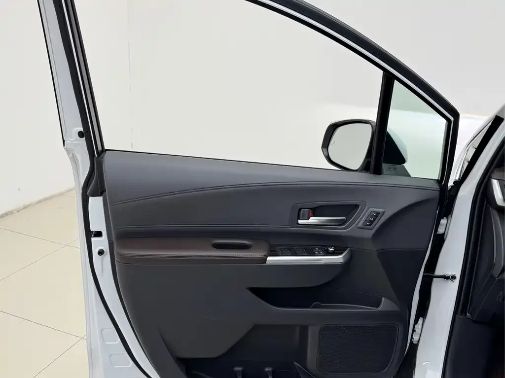 Toyota Sienna 2023 из CN, фото 7