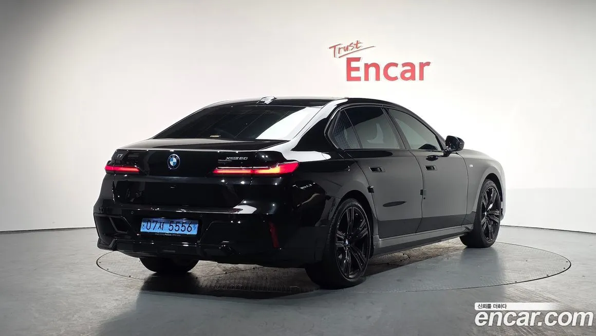 BMW i7 2024 из KR, фото 2