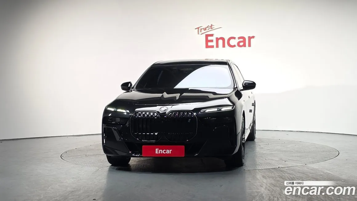 BMW i7 2024 из KR, фото 3