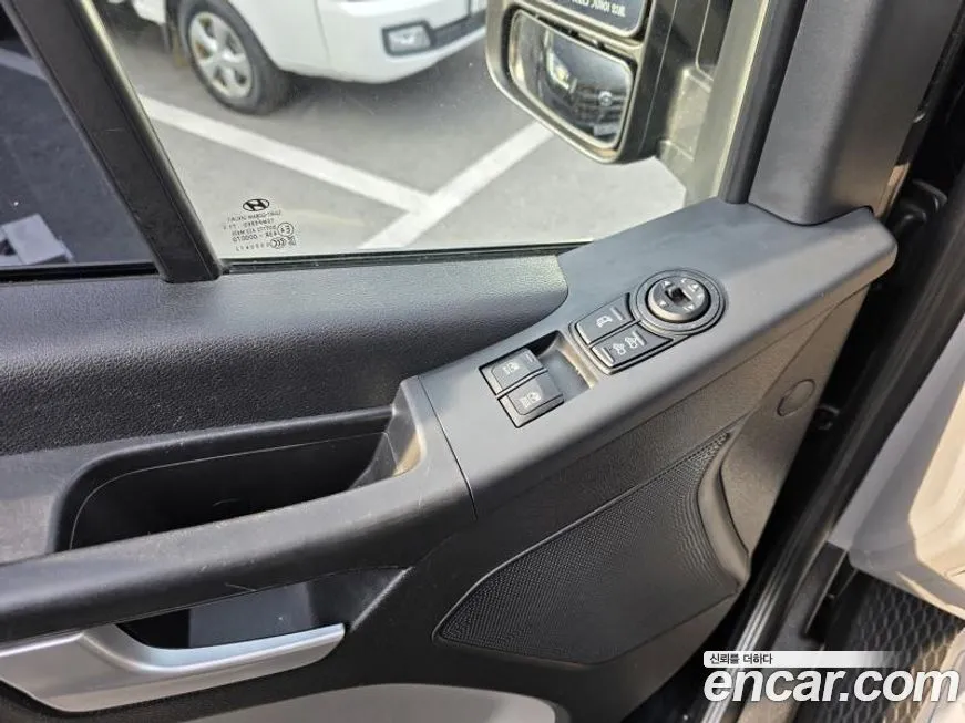 Hyundai Solati 2023 из KR, фото 10