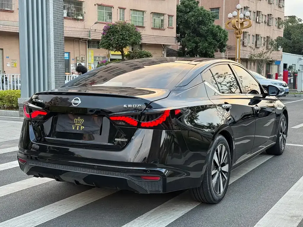 Nissan Teana 2022 из CN, фото 3