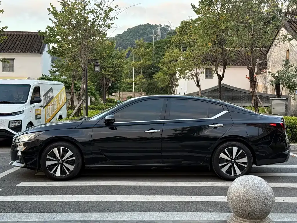 Nissan Teana 2022 из CN, фото 5