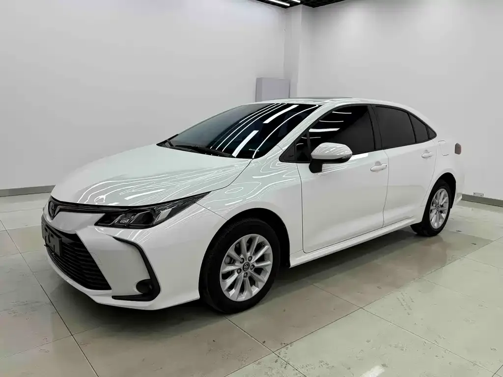 Toyota Corolla 2021 из CN, фото 1